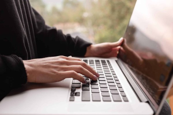 Pratique de l'emailing : conseils et astuces pour réussir